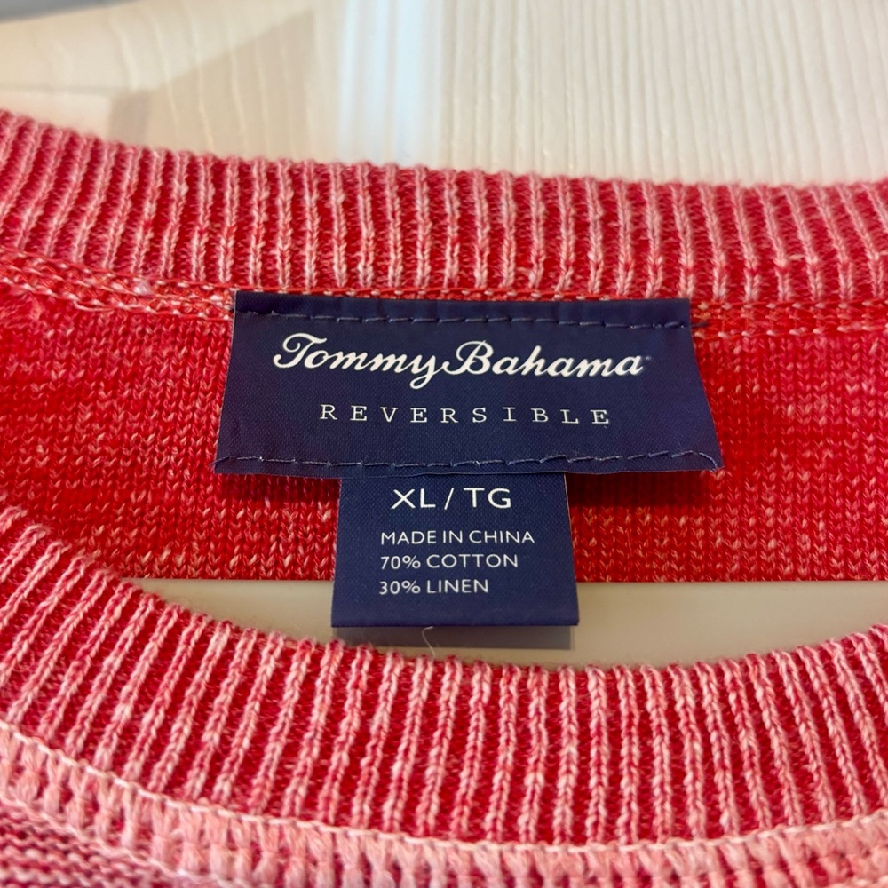 NWT Tommy Bahama Sandy Bay reversible crewneck. Size XL - Picture 4 of 6